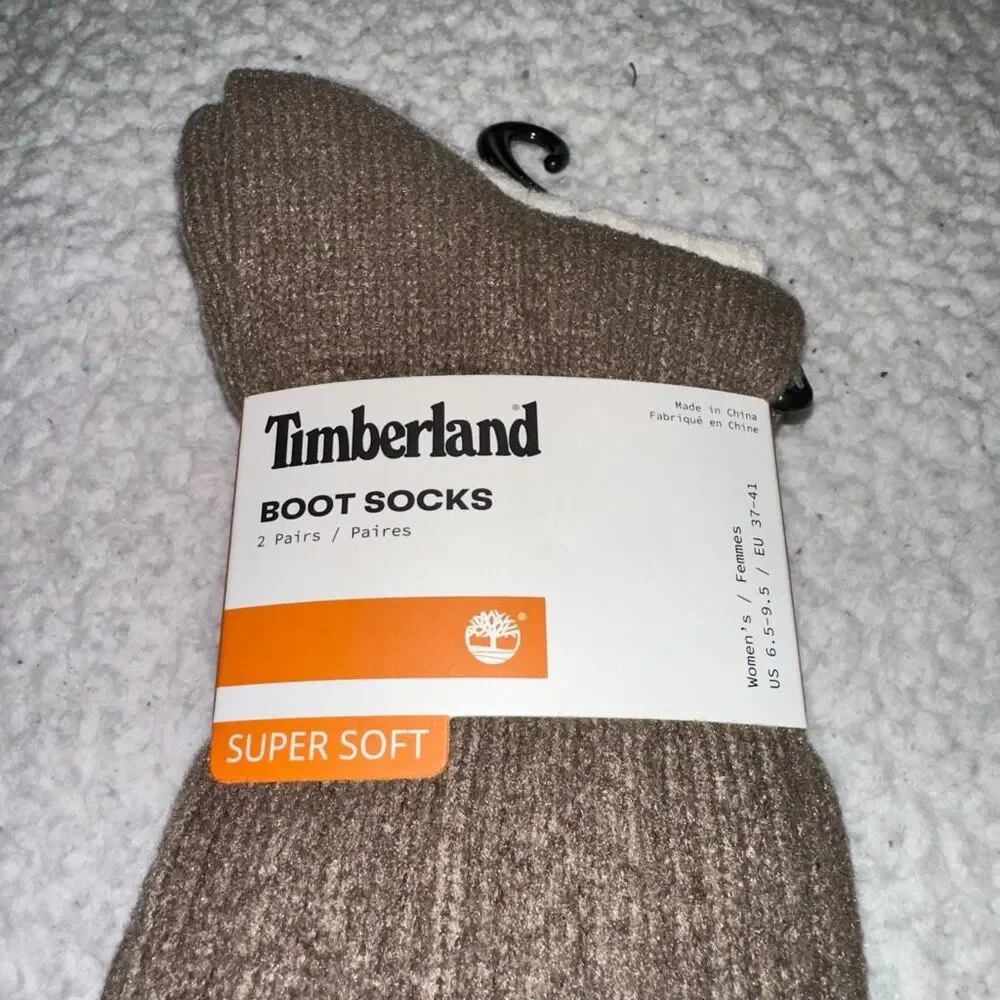Timberland Women’s Super Soft Boot Socks 2 Pairs Brown Cream Cable Knit NWT
